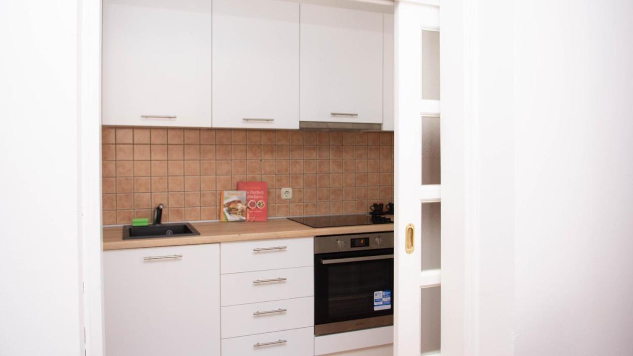 Апартаменти Beautiful Duplex In Heart Of Old Town - Free Parking Сараєво Екстер'єр фото