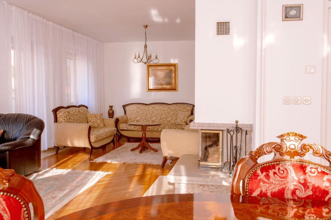 Апартаменти Beautiful Duplex In Heart Of Old Town - Free Parking Сараєво Екстер'єр фото