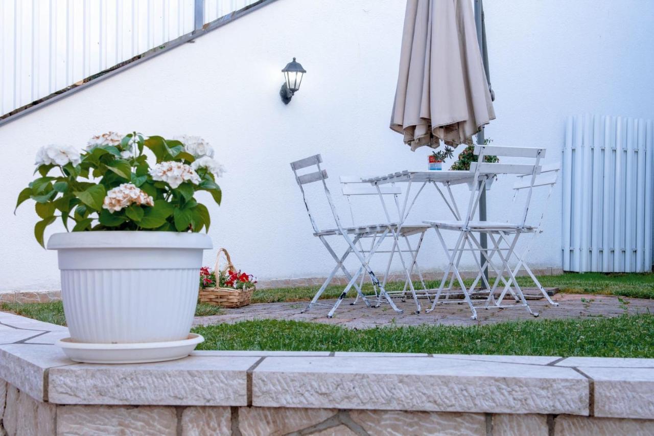 Апартаменти Beautiful Duplex In Heart Of Old Town - Free Parking Сараєво Екстер'єр фото