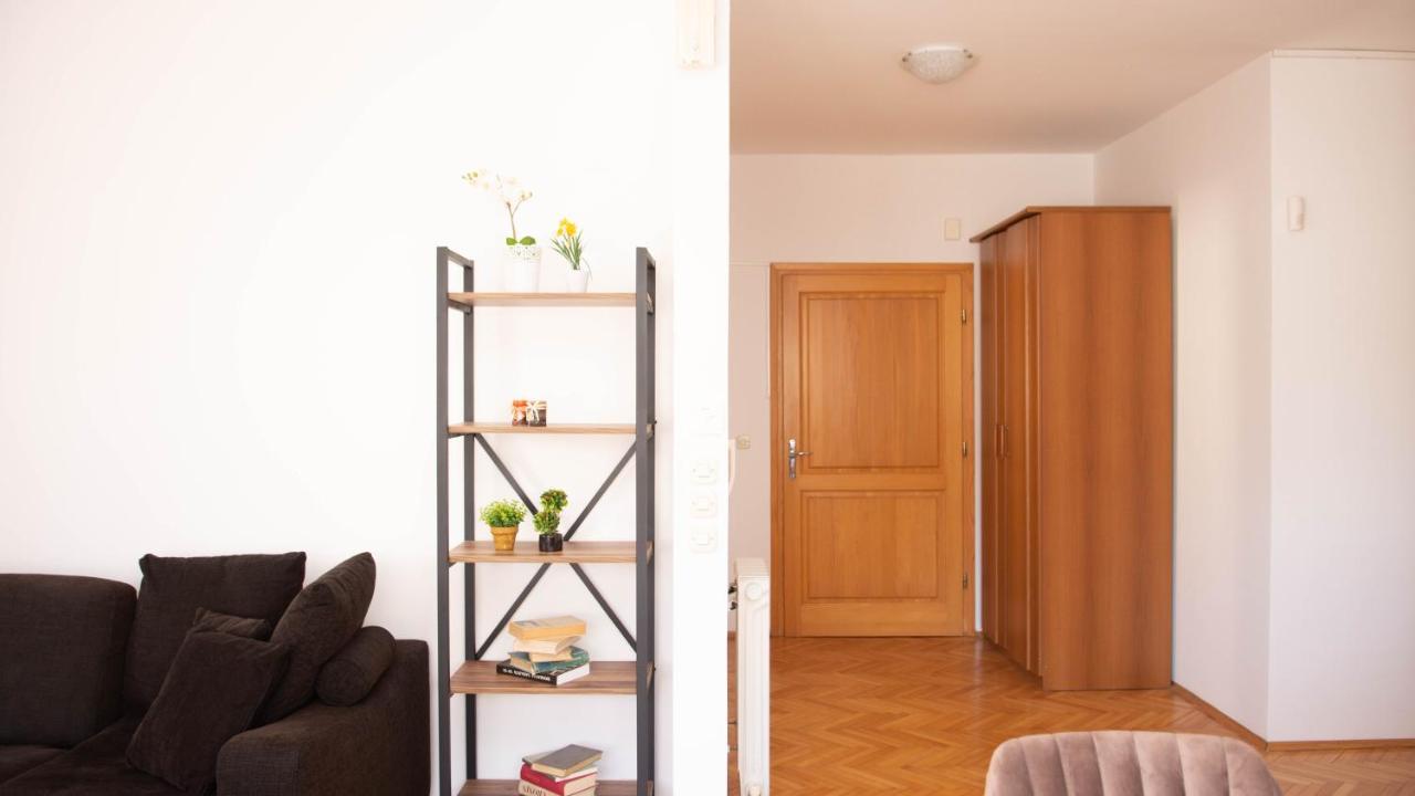 Апартаменти Beautiful Duplex In Heart Of Old Town - Free Parking Сараєво Екстер'єр фото